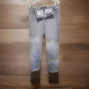 Gloria Vanderbilt Amanda Women’s 12P Straight Leg Jeans Light Gray Denim